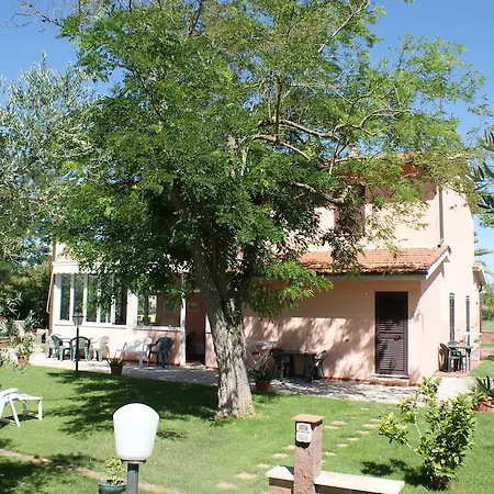 Farm stay Agriturismo La Siesta Marsiliana